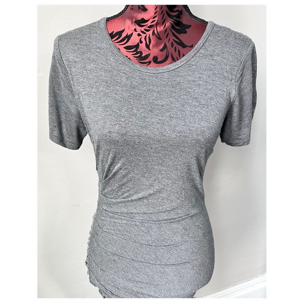 ‼️GOING‼️ NWOT T TAHARI Short Sleeve Ruche Gray Viscose Midi Dress Small-Petite